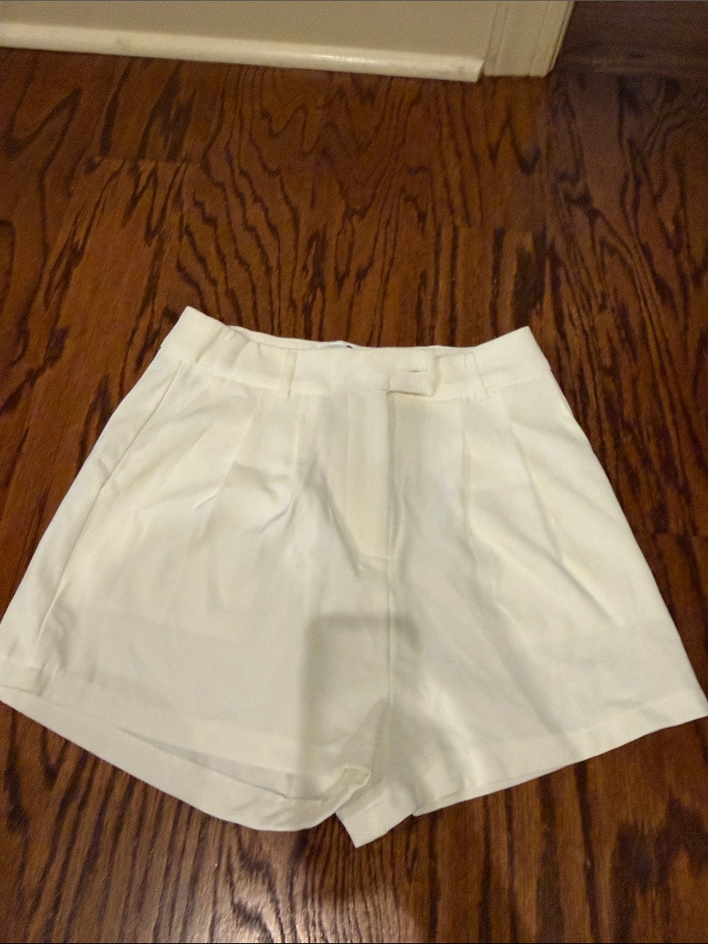 Princess Polly White High-Waist Pleated Women’s Shorts